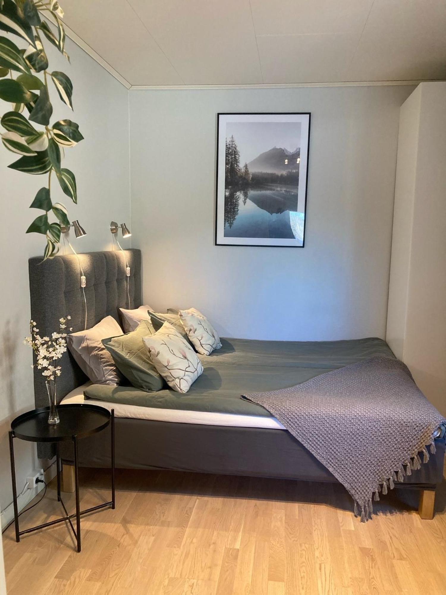 Stenlid - Med Naturen Och Lugnet I Fokus Veddige Quarto foto